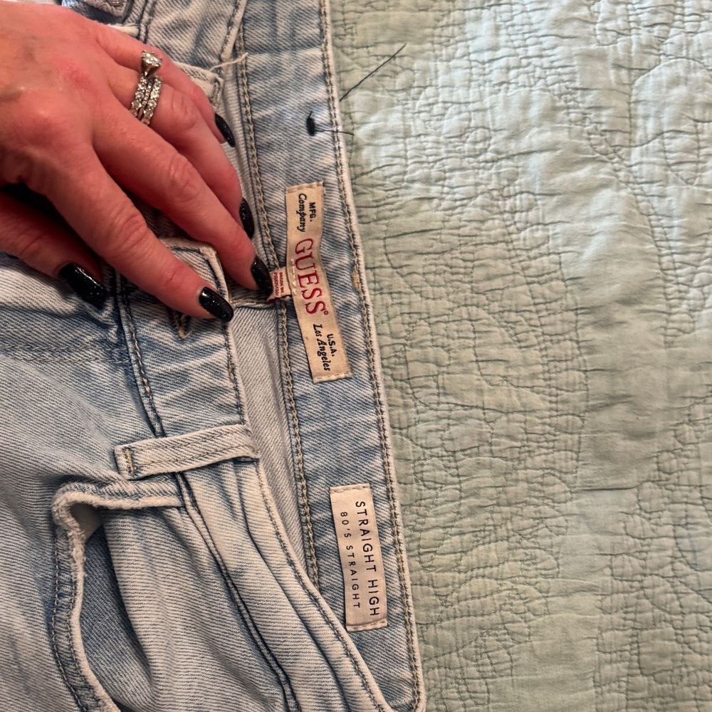 Guess High Rise Light Blue Ripped Jeans - Picture 3 of 4